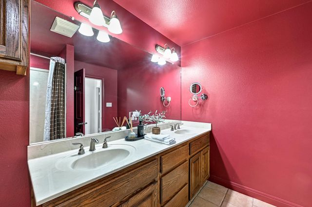 211 Moore LN, Cedar Park, TX 78613
