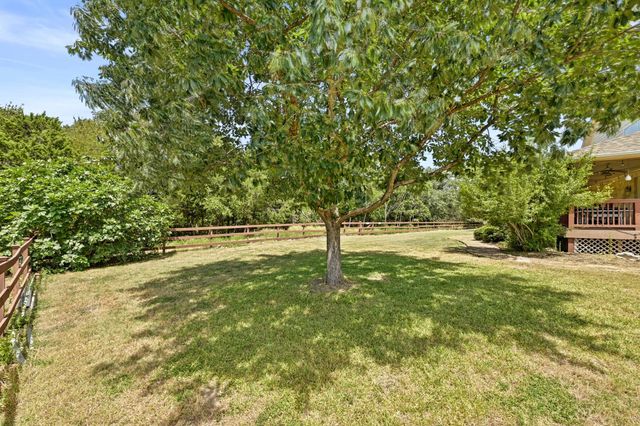 211 Moore LN, Cedar Park, TX 78613