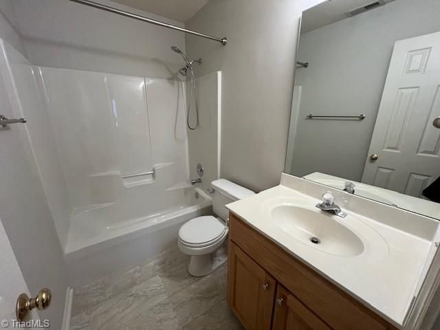 1304 Groveland Trail, Greensboro, NC 27407