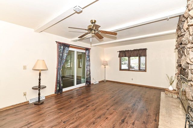 15070 W Mark DRIVE, New Berlin, WI 53151
