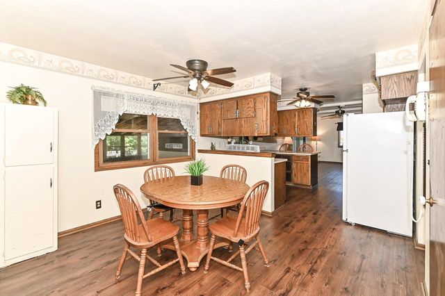 15070 W Mark DRIVE, New Berlin, WI 53151