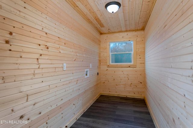 345 Magnolia Drive, Spring City, TN 37381