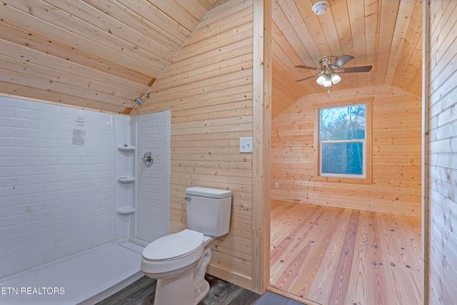 345 Magnolia Drive, Spring City, TN 37381