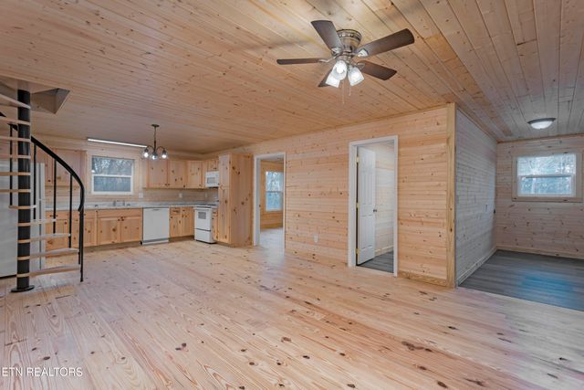 345 Magnolia Drive, Spring City, TN 37381