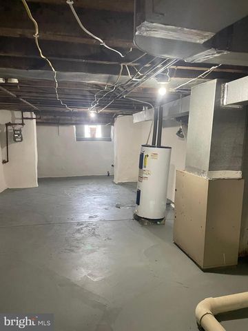 3325 N AMERICAN ST, Philadelphia, PA 19140