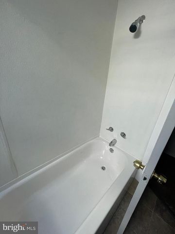 3325 N AMERICAN ST, Philadelphia, PA 19140