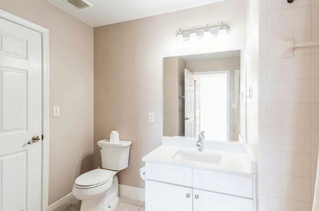 1200 Town Center Drive 305, Jupiter, FL 33458