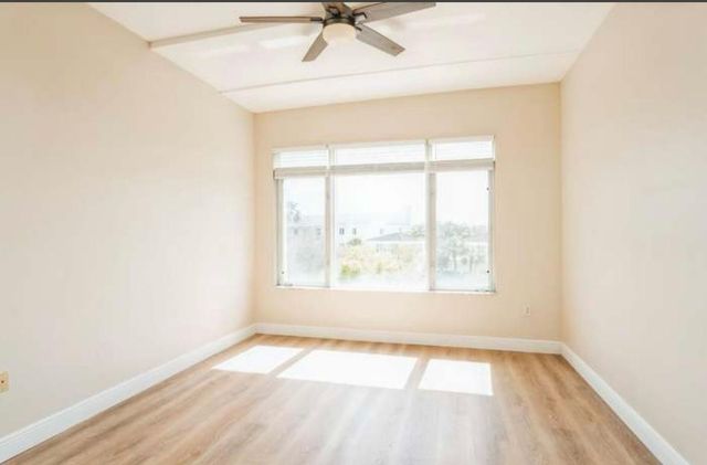 1200 Town Center Drive 305, Jupiter, FL 33458