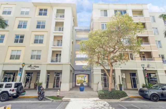 1200 Town Center Drive 305, Jupiter, FL 33458