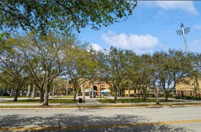 1200 Town Center Drive 305, Jupiter, FL 33458