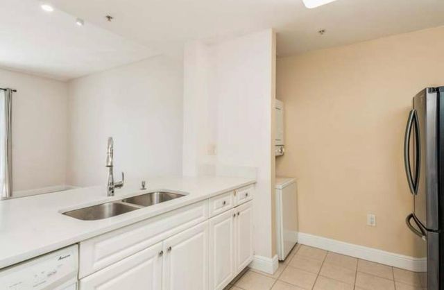 1200 Town Center Drive 305, Jupiter, FL 33458