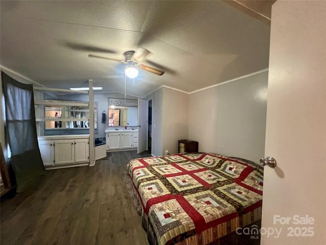 133 Coolwood Drive, Statesville, NC 28625