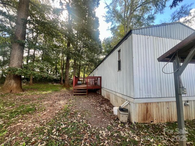 133 Coolwood Drive, Statesville, NC 28625