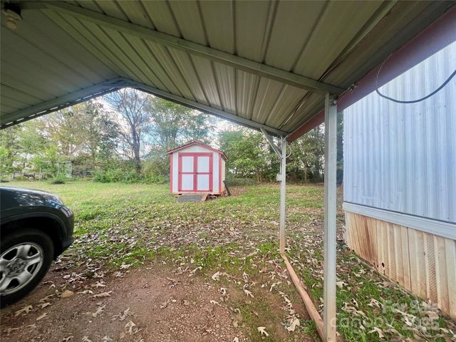 133 Coolwood Drive, Statesville, NC 28625