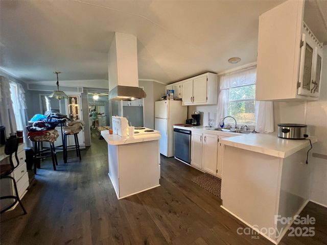 133 Coolwood Drive, Statesville, NC 28625