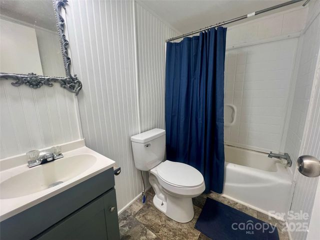 133 Coolwood Drive, Statesville, NC 28625