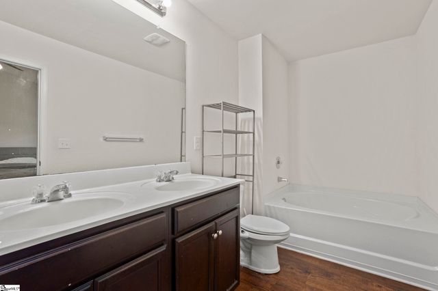 727 Streamside Drive, Piedmont, SC 29673