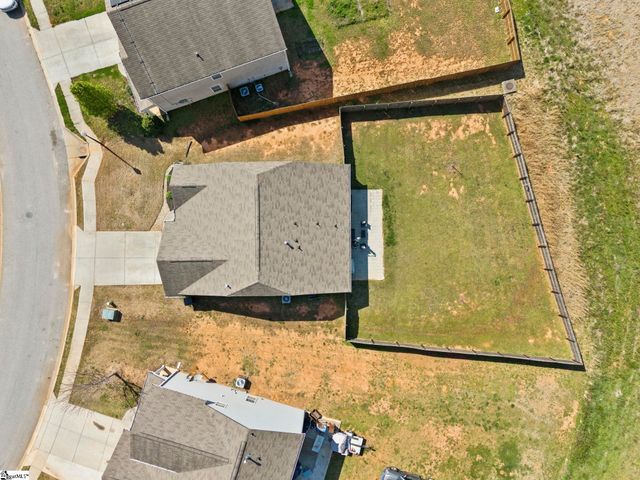 727 Streamside Drive, Piedmont, SC 29673