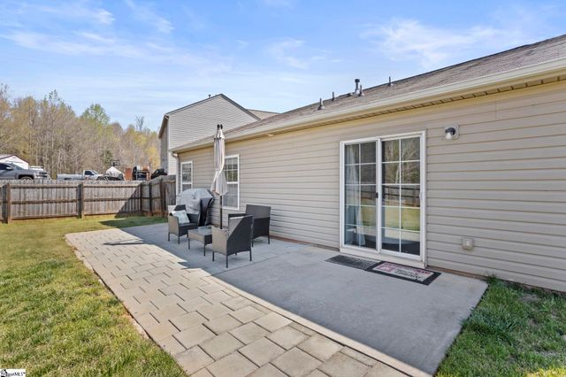 727 Streamside Drive, Piedmont, SC 29673