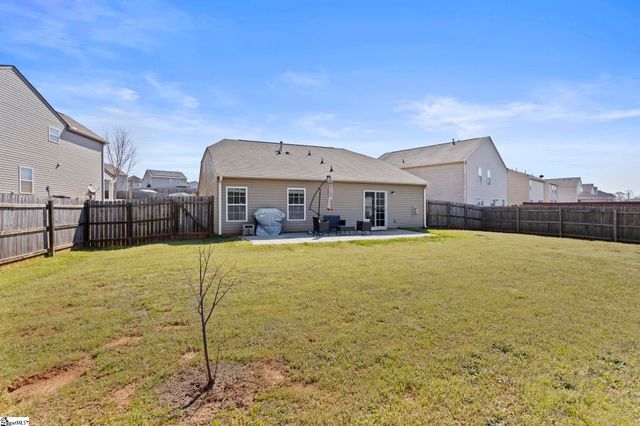 727 Streamside Drive, Piedmont, SC 29673