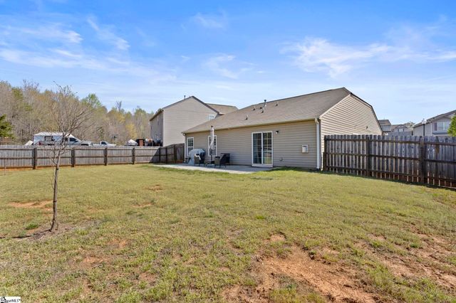 727 Streamside Drive, Piedmont, SC 29673