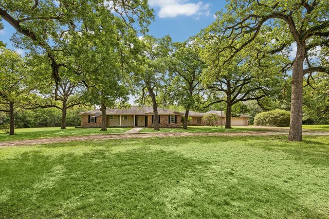 4844 Afton Oaks Drive, College Station, TX 77845
