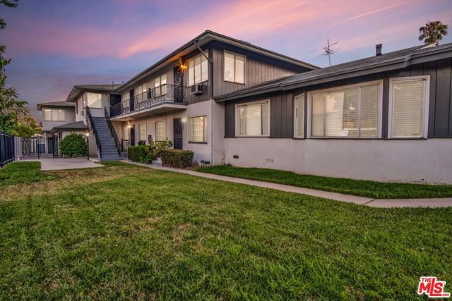 13226 Vanowen Street, North Hollywood (los Angeles), CA 91605