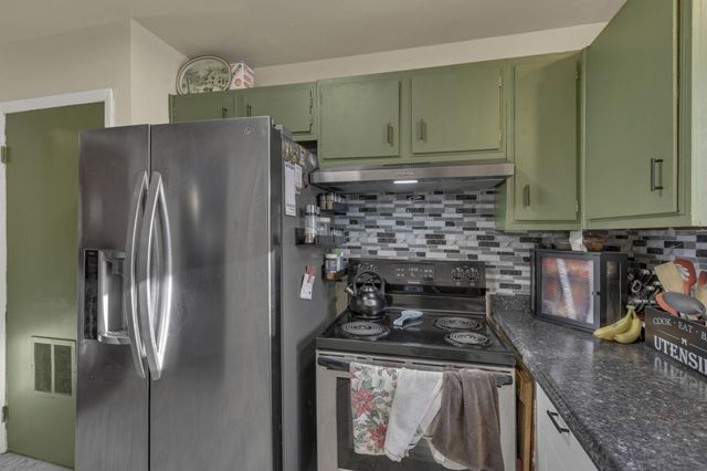 760 Lake Road SE, Lancaster, OH 43130