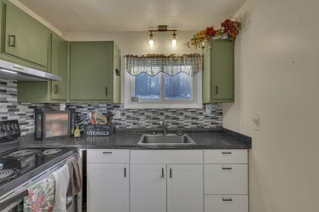 760 Lake Road SE, Lancaster, OH 43130