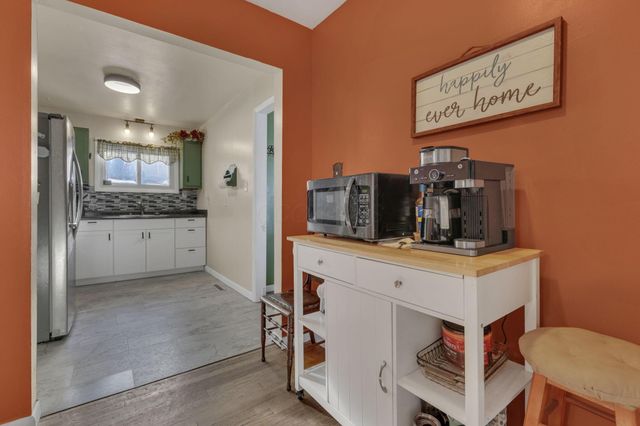 760 Lake Road SE, Lancaster, OH 43130