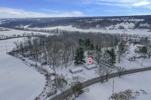 760 Lake Road SE, Lancaster, OH 43130