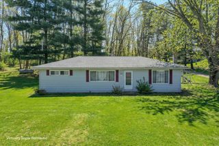 760 Lake Road SE, Lancaster, OH 43130