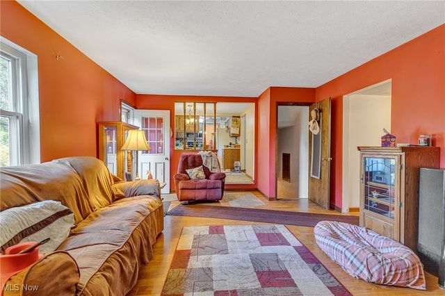 4666 Brendan Circle, North Olmsted, OH 44070