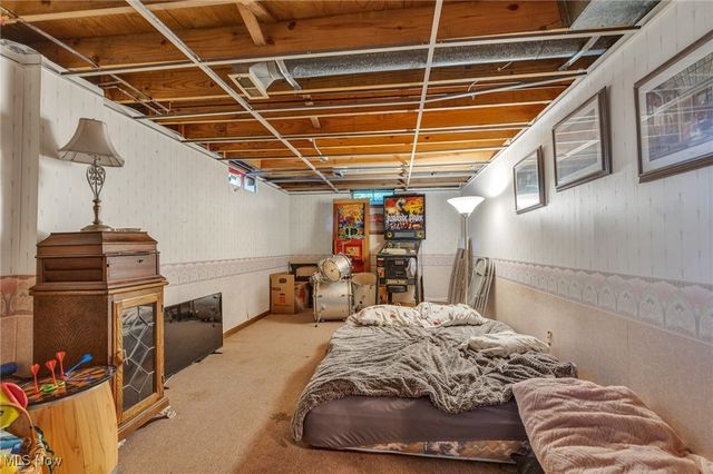 4666 Brendan Circle, North Olmsted, OH 44070