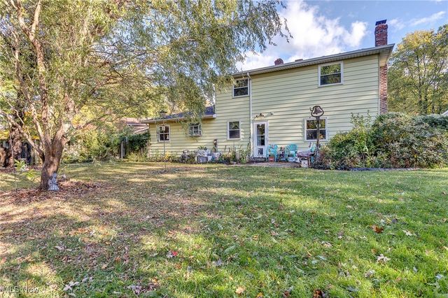 4666 Brendan Circle, North Olmsted, OH 44070