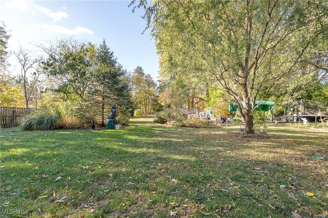 4666 Brendan Circle, North Olmsted, OH 44070