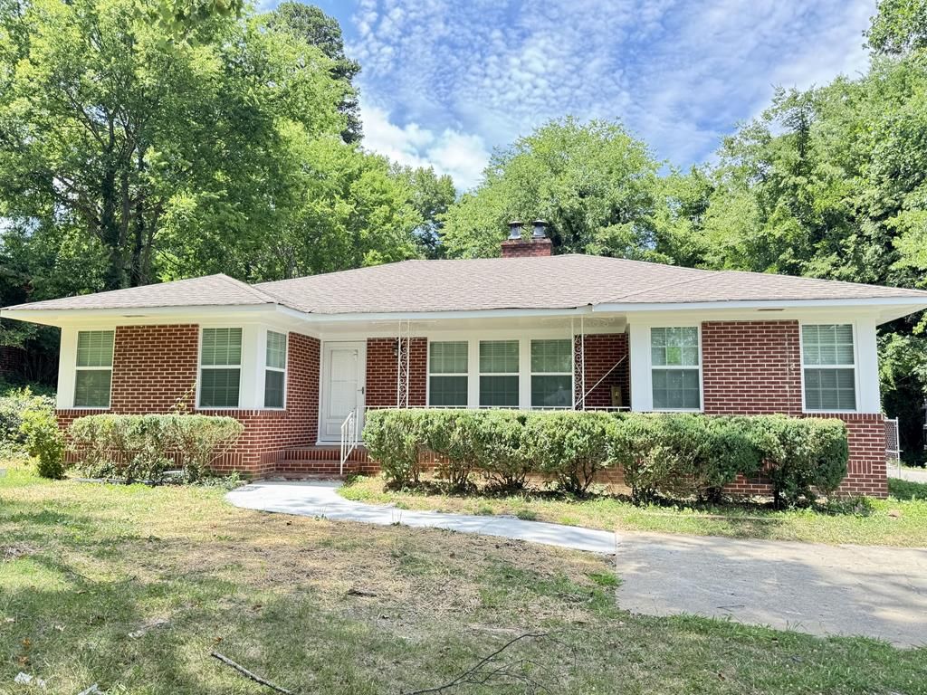 1112 Lakemont Drive, Dalton, GA 30720