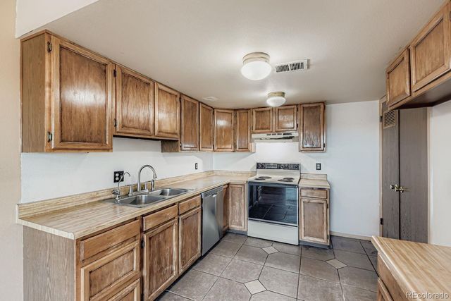 12506 Forest Drive, Thornton, CO 80241