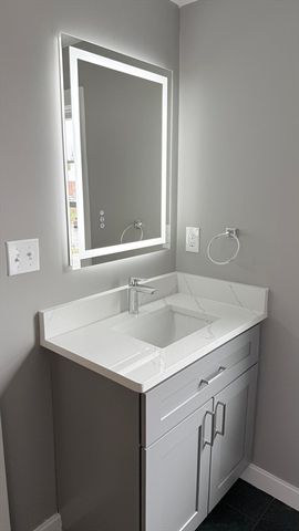 944 East St 3, Walpole, MA 02081