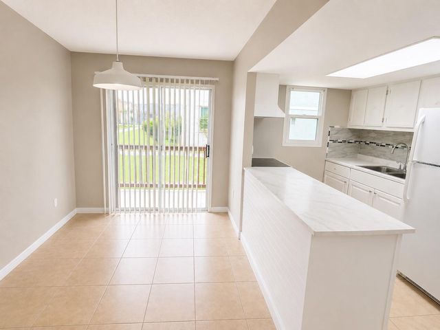 2779 L B MCLEOD ROAD, Orlando, FL 32805