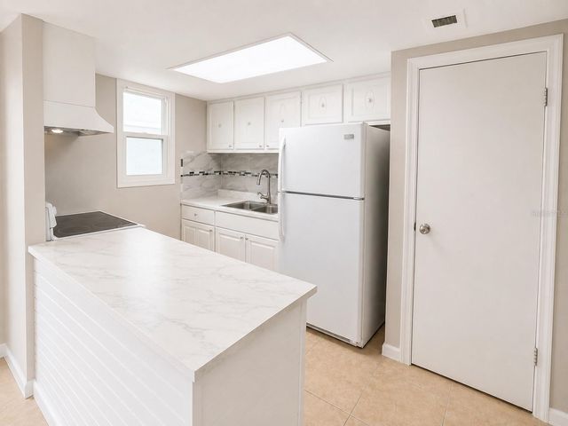 2779 L B MCLEOD ROAD, Orlando, FL 32805