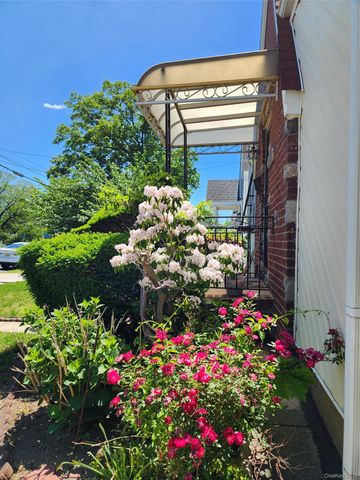 11942 238th Street, Cambria Heights, NY 11411