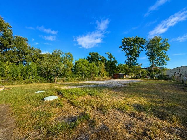 13013 Gladden Drive, Houston, TX 77049