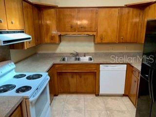 250 CEDARWOOD DRIVE, Maitland, FL 32751