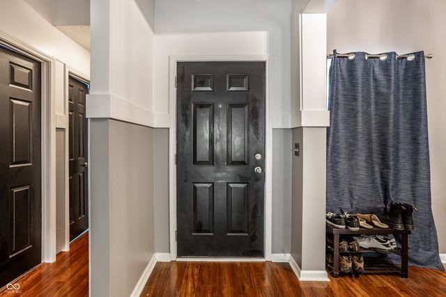 860 Weeping Way Lane, Avon, IN 46123