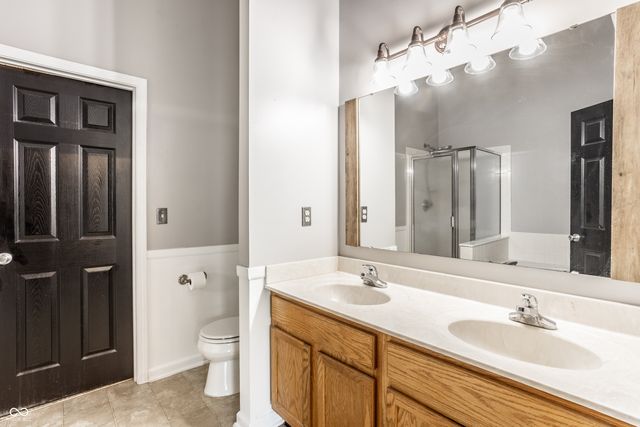 860 Weeping Way Lane, Avon, IN 46123