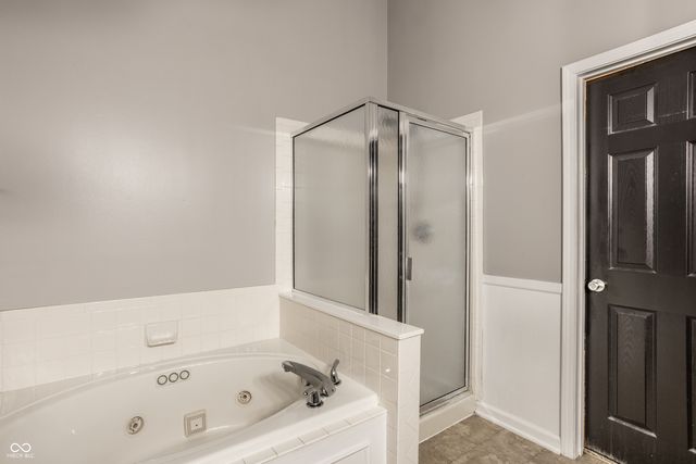 860 Weeping Way Lane, Avon, IN 46123