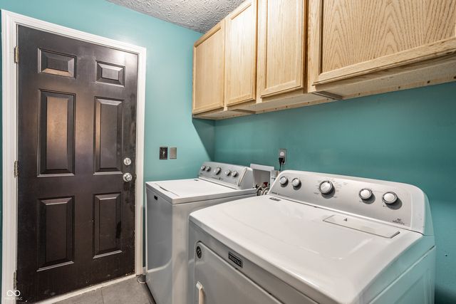 860 Weeping Way Lane, Avon, IN 46123