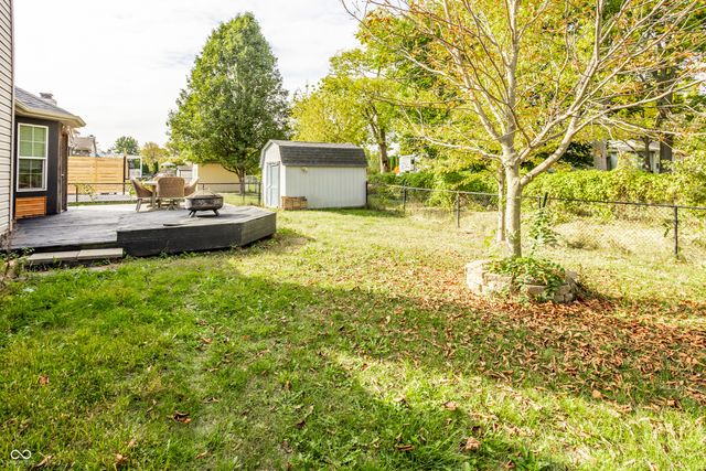 860 Weeping Way Lane, Avon, IN 46123