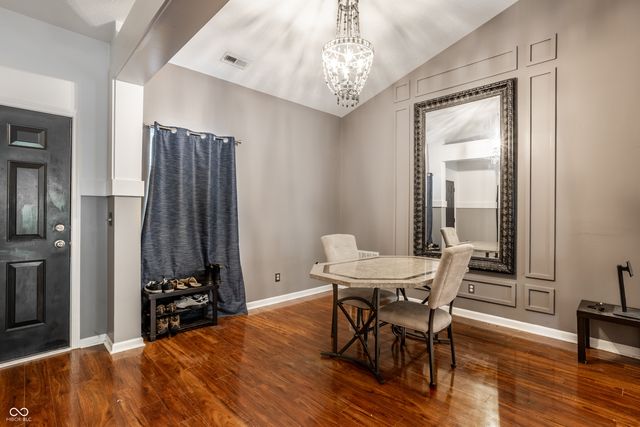 860 Weeping Way Lane, Avon, IN 46123